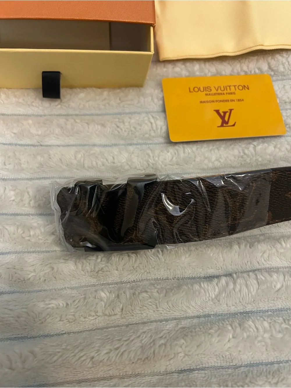 Louis Vuitton Monogram Canvas Men's Belt with Black Reversible Leather